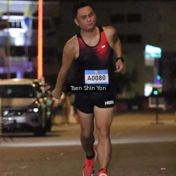 Runner Photo 1512462
