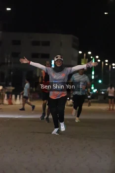 Runner Photo 1512492