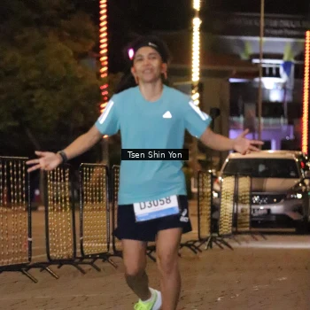 Runner Photo 1512539
