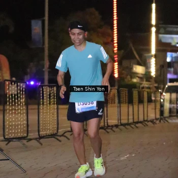 Runner Photo 1512545