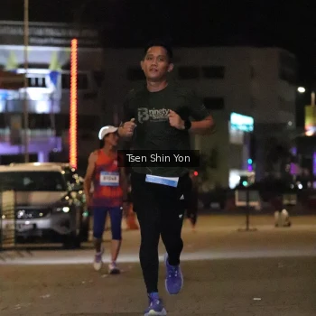 Runner Photo 1512651