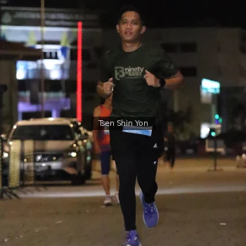 Runner Photo 1512656