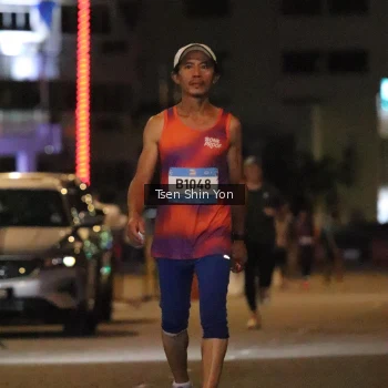 Runner Photo 1512668