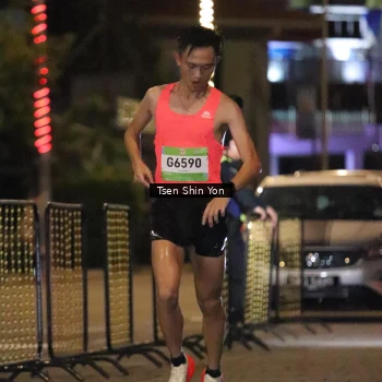 Runner Photo 1512852