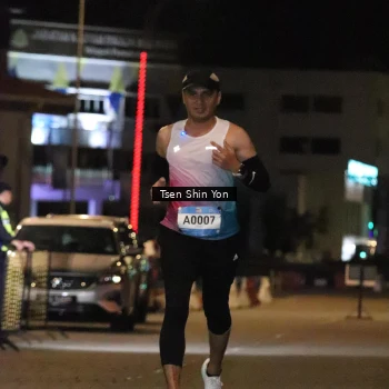 Runner Photo 1512946