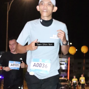Runner Photo 1513240