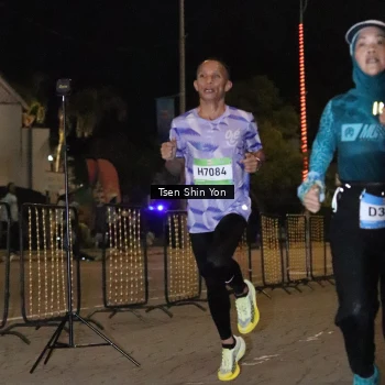 Runner Photo 1513370
