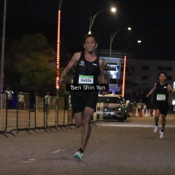 Runner Photo 1513450