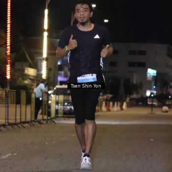 Runner Photo 1513479