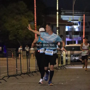 Runner Photo 1513741