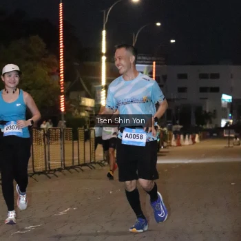 Runner Photo 1513751