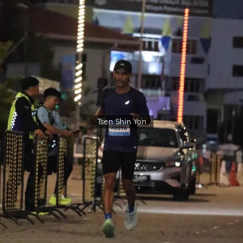 Runner Photo 1513955