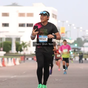 Runner Photo 1514829