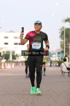 Runner Photo 1514836