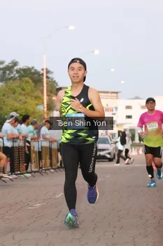 Runner Photo 1514846