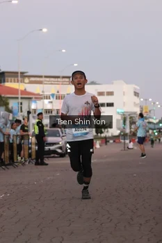 Runner Photo 1515061