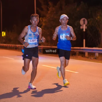 Runner Photo 1515402