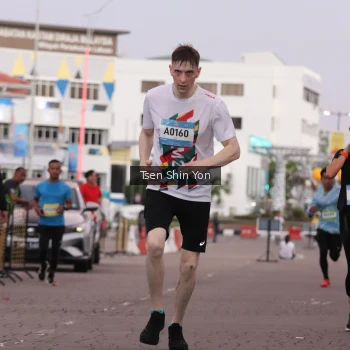 Runner Photo 1515473