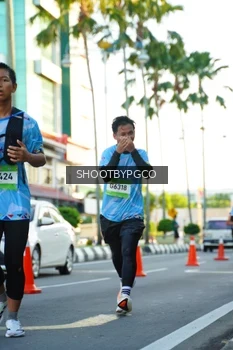Runner Photo 1515799