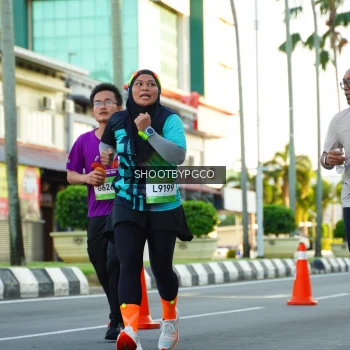 Runner Photo 1515939