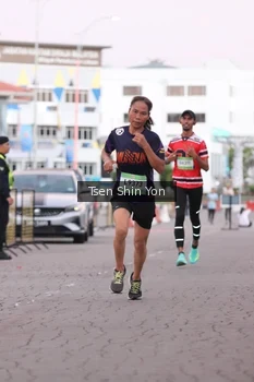 Runner Photo 1516050