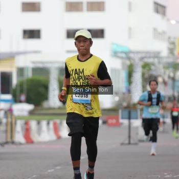Runner Photo 1516405