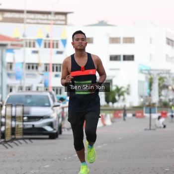 Runner Photo 1516442