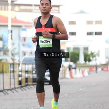 Runner Photo 1516452