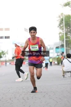 Runner Photo 1516630