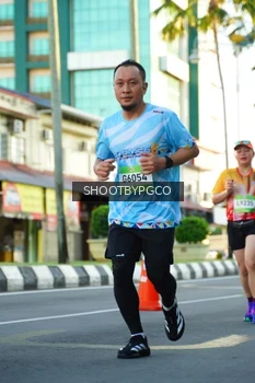 Runner Photo 1516700