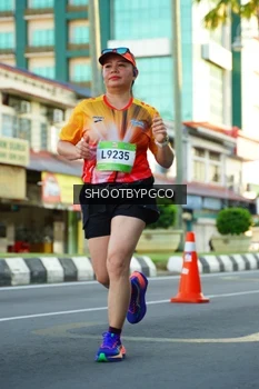 Runner Photo 1516715
