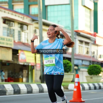 Runner Photo 1516826