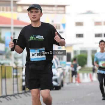 Runner Photo 1516846