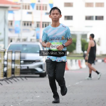 Runner Photo 1516853
