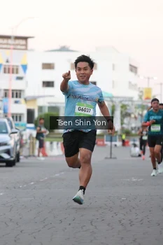 Runner Photo 1516888