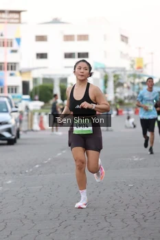 Runner Photo 1516985