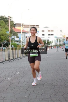 Runner Photo 1516999