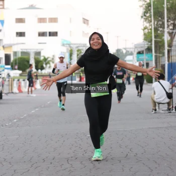 Runner Photo 1517040