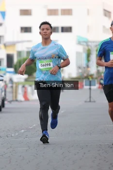 Runner Photo 1517133