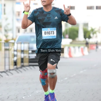 Runner Photo 1517180
