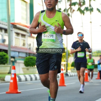 Runner Photo 1517203