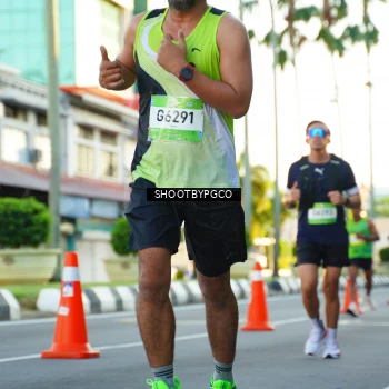 Runner Photo 1517205