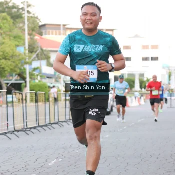 Runner Photo 1517261