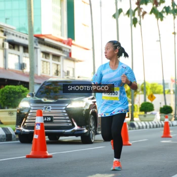 Runner Photo 1517481