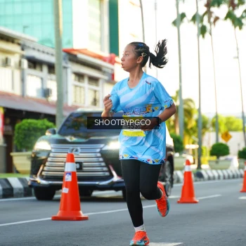 Runner Photo 1517493