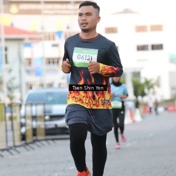 Runner Photo 1517612