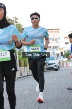 Runner Photo 1517656