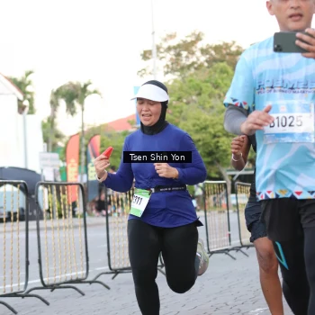 Runner Photo 1517756