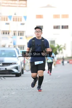 Runner Photo 1517768