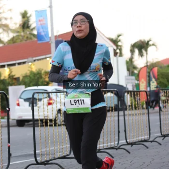 Runner Photo 1517846